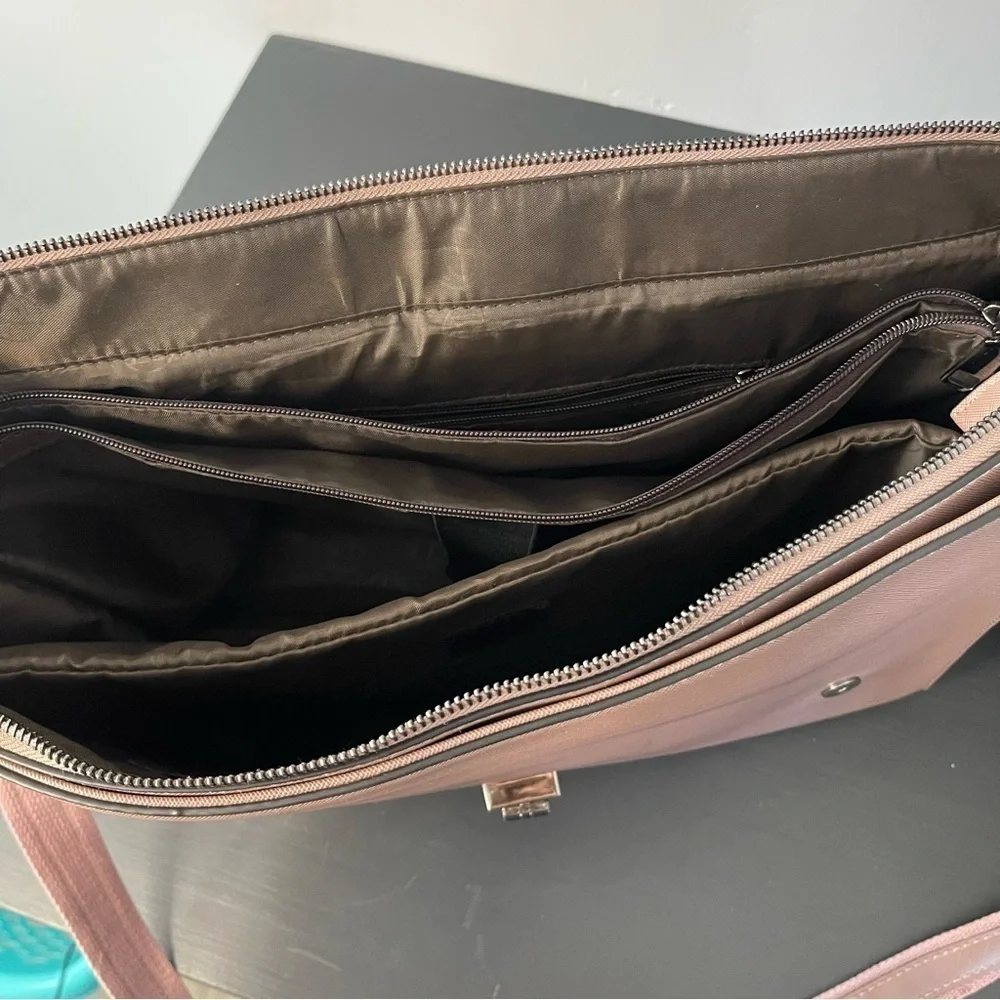 Easegave Blush Pink Leather Satchel